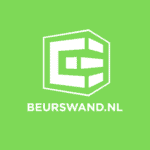 Wit geometrisch logo dat lijkt op een kubus met gestileerde letters B en W op een felgroene achtergrond. Onder het logo staat de tekst BEURSWAND.NL in witte hoofdletters.